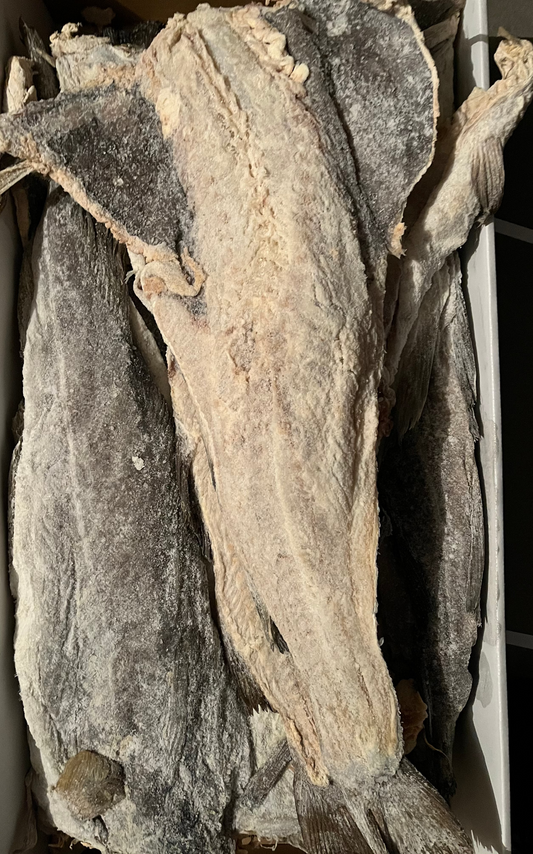 Lugrade Bacalhau seco Cura 9 meses tamanho 4/6 1,730KG (só é enviado de segunda e quinta feira